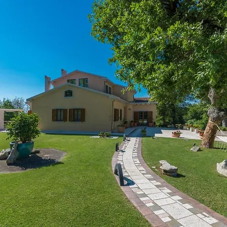 Rosa Villa Labin (Istria)