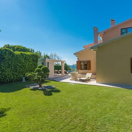 Villa Rosa Labin (Istria)
