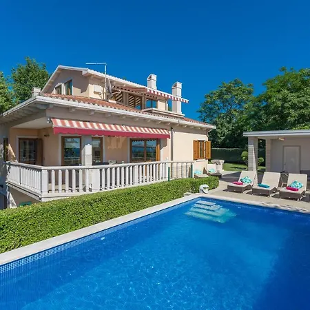 Villa Rosa Labin (Istria)