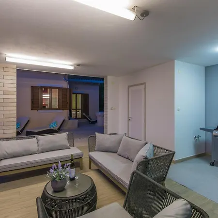 Villa Rosa Labin (Istria)